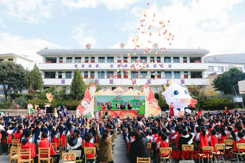 “萌芽计划”走进云南！海普诺凯1897用爱成就孩子更好未来