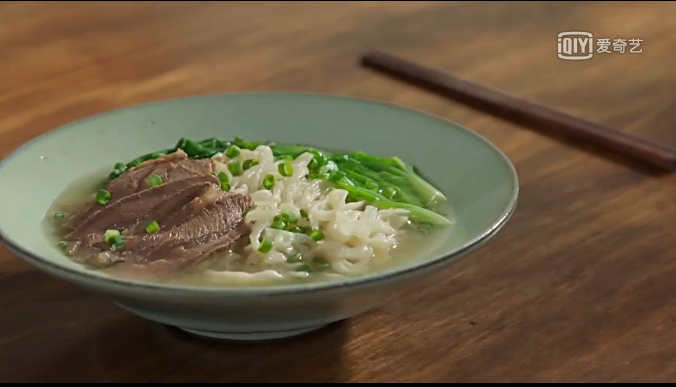 台湾清汤牛肉面 立秋清爽美食