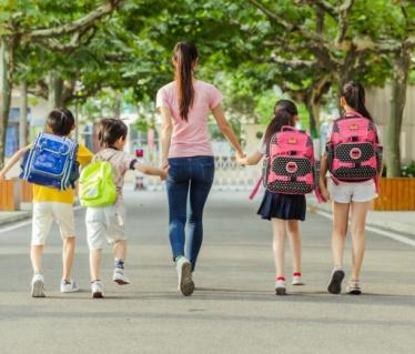 孩子入小学前要准备哪些资料