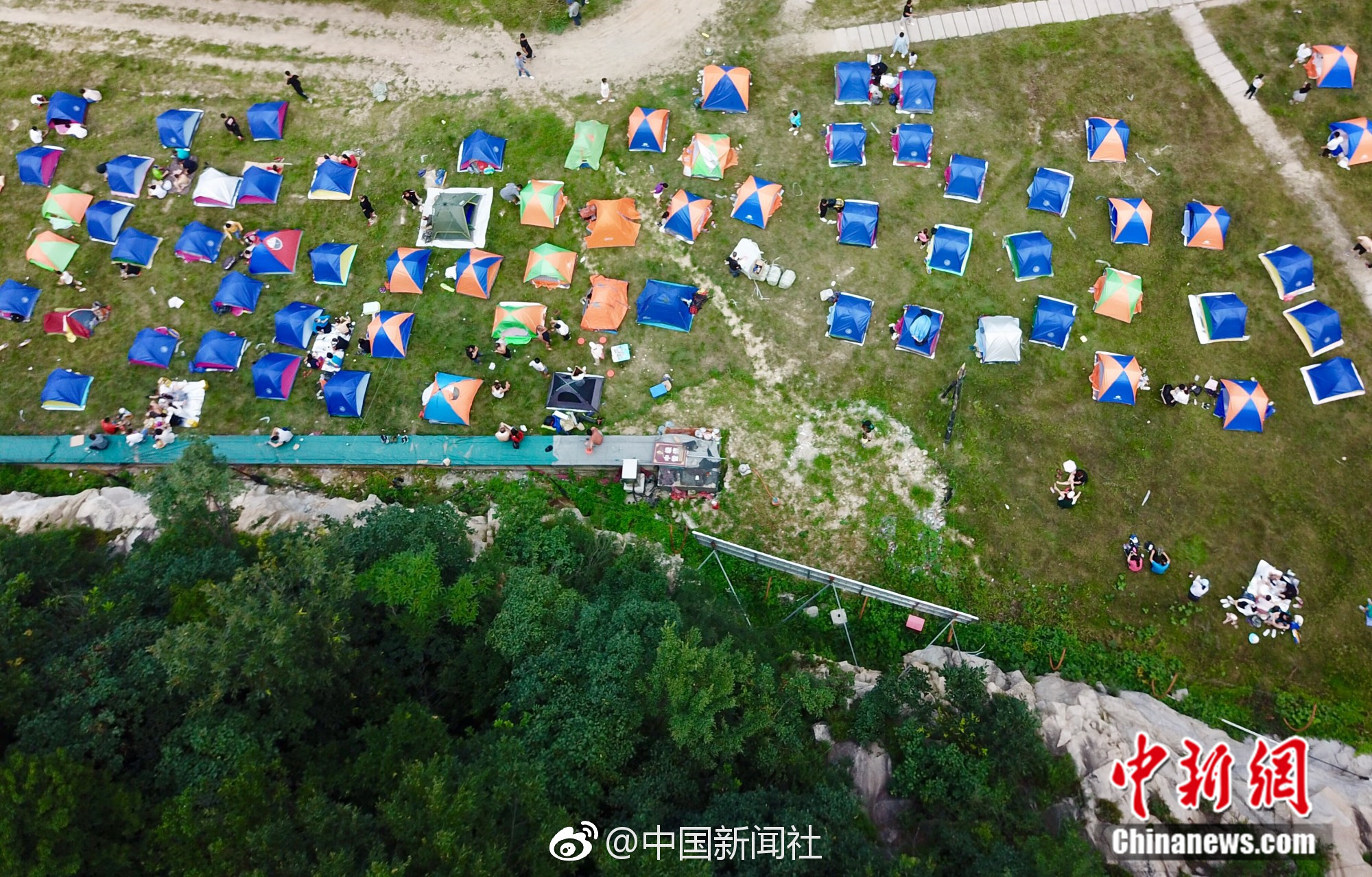 半岛在线体育网-据多家以媒 7 日报道
，以军从加沙地带南部撤出几乎所有地面部队
，释放了什么信号？哪些信息值得关注？