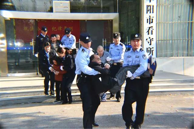 乐鱼官方平台相关推荐2”