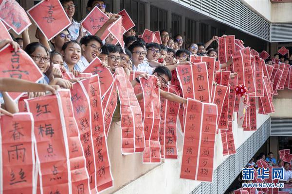 金鼎娱乐最新官方网址-官方通报女子半截身子卷入扶梯