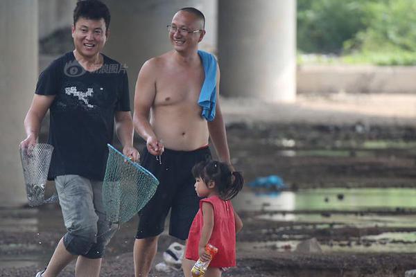 开云手机官方登录-谢谢酸奶碗�	，差点看见太奶